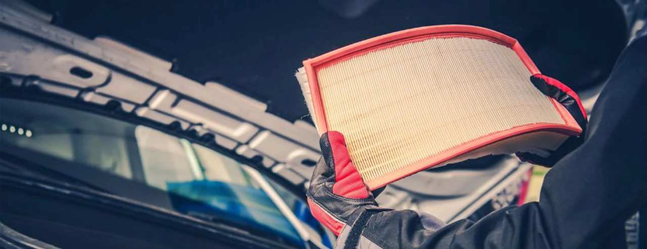 چرا تعویض به‌موقع فیلتر هوای خودرو ضروری است؟